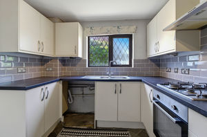 Kitchen- click for photo gallery